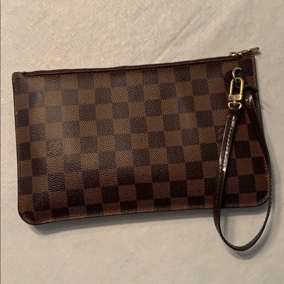 Louis Vuitton Damier Ebene clutch - Picture 1 of 6